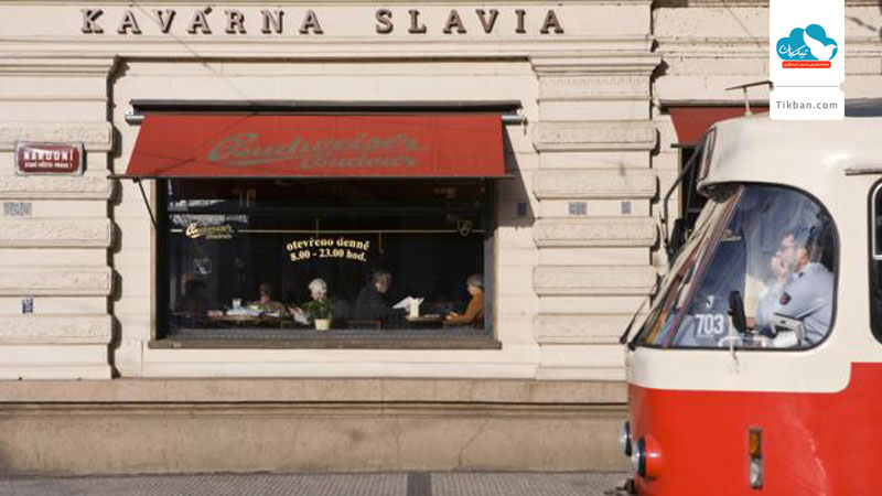 KAVARNA-SLAVIA-CAFE