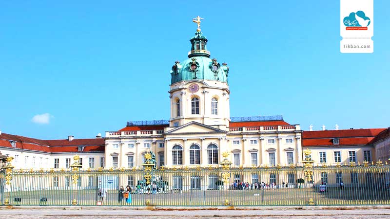 Berlin-Charlottenburg-palace0