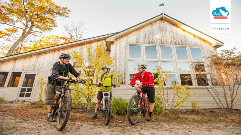 Ski-or-bike-from-hut-to-hut