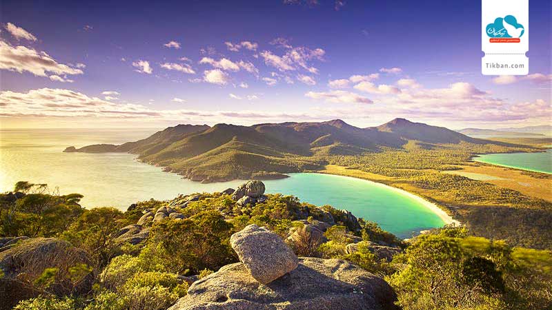 Wineglass-Bay,-Freycinet-National-Park,0-Tasmania